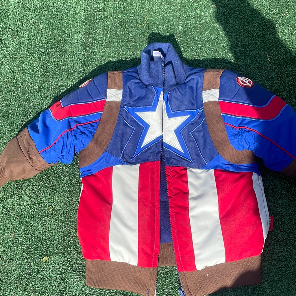 Captain America Toddler Jacket Avenger Jacket Lightly Worn Extra Warm Captain America Toddler Jacket Avenger Jacket Lightly Worn Extra Warm